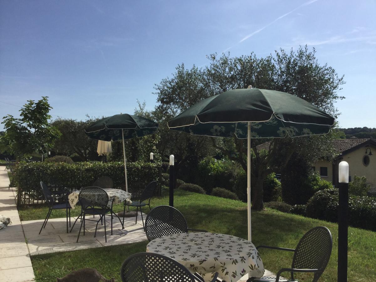 Agriturismo Corte Salandini Hotel Ponti sul Mincio Luaran gambar