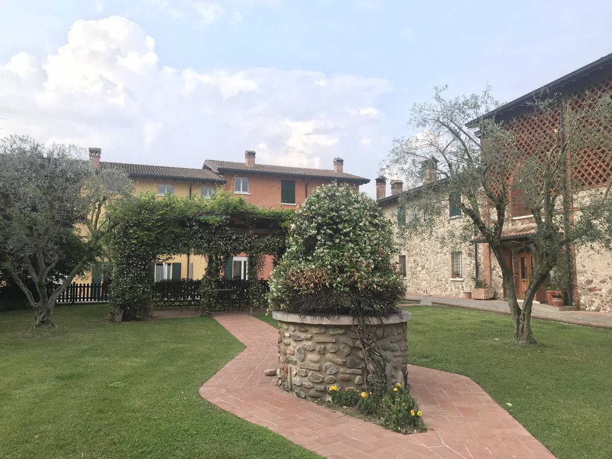 Agriturismo Corte Salandini Hotel Ponti sul Mincio Luaran gambar