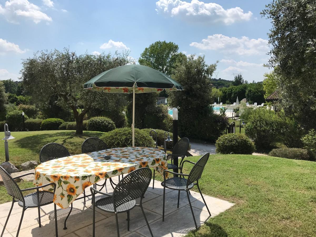 Agriturismo Corte Salandini Hotel Ponti sul Mincio Luaran gambar